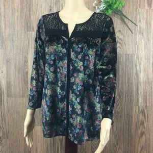 NWT rxb Floral Lace Yoke Velvet 3/4 Sleeve Blouse